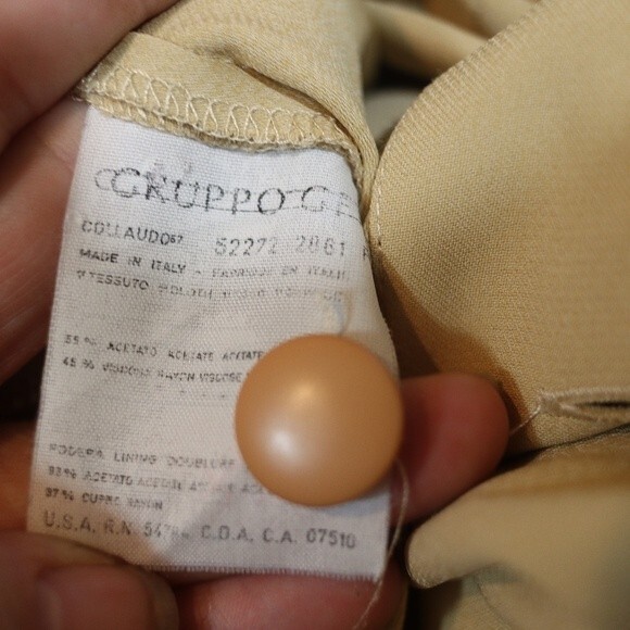 Giorgio Armani Vintage 1980s Cream Ruched Jacket + Mini Skirt Set – Rare Designe - Picture 16 of 16